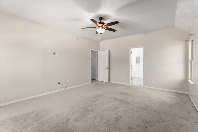 Building Photo - 7419 Chathan Glen Ln