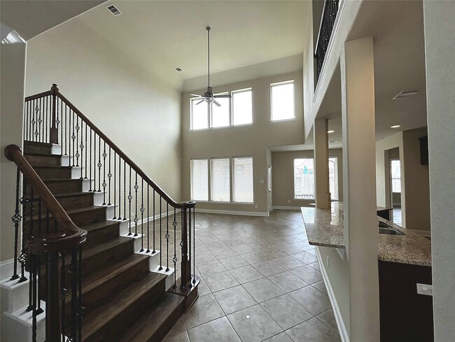 Building Photo - 307 Maverick Run Ct