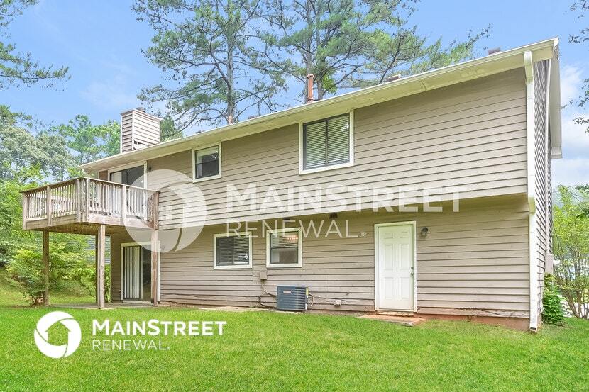 Building Photo - 3668 Riverchase Terrace