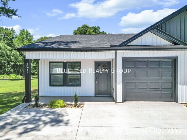 Building Photo - 72 Blackstock Rd