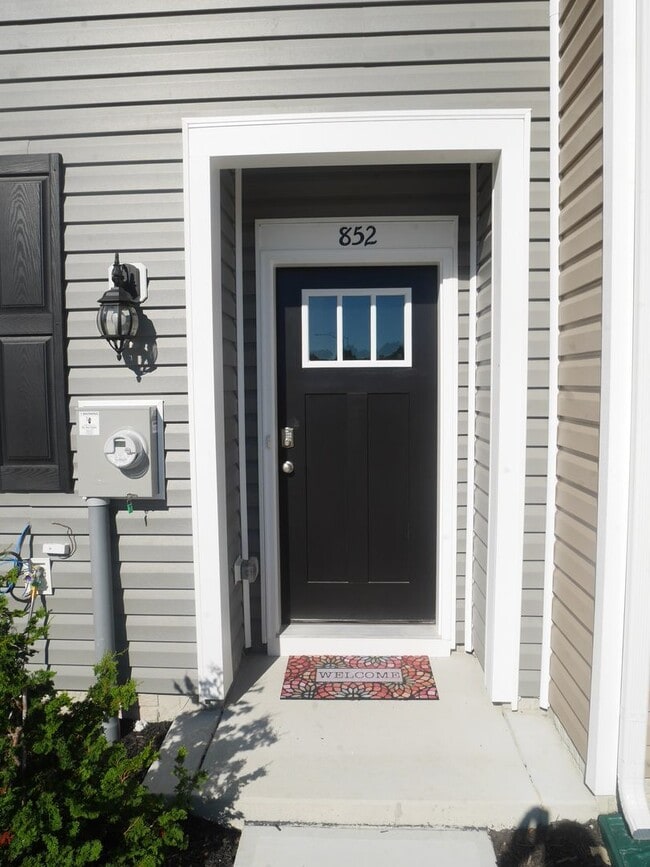 Building Photo - Live Modern in Salisbury – 3BR Townhome wi...