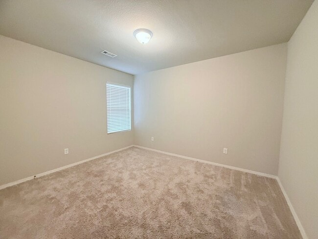 Building Photo - 3008 Emerald Pk Trl