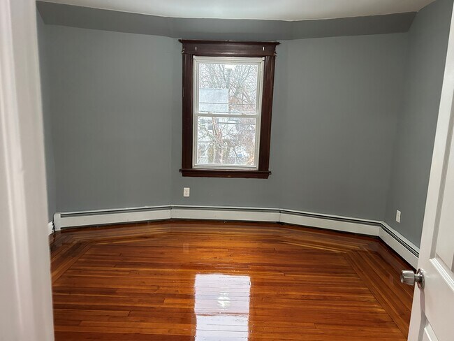 Building Photo - 40 Stone St