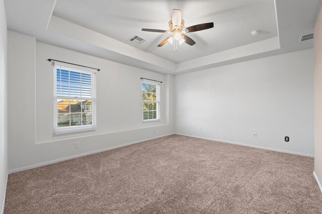 Building Photo - 29639 Turnbury Village Dr