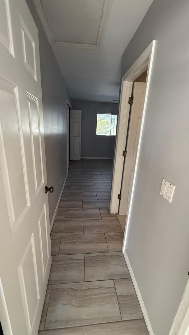 Building Photo - Unit 1 @1407 SE 24TH AVE