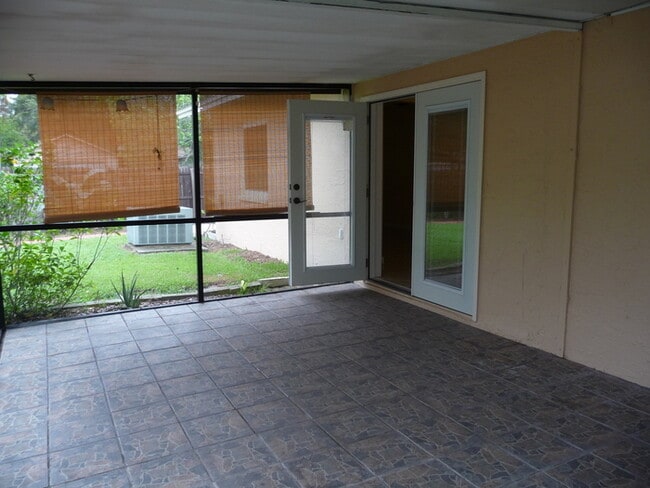 Building Photo - NORTHDALE