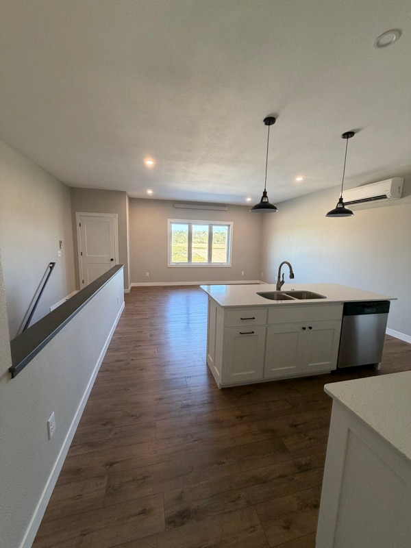 Building Photo - 1771 Old Stage Rd