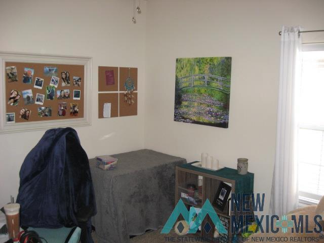 Building Photo - 213 Almond Tree Ln