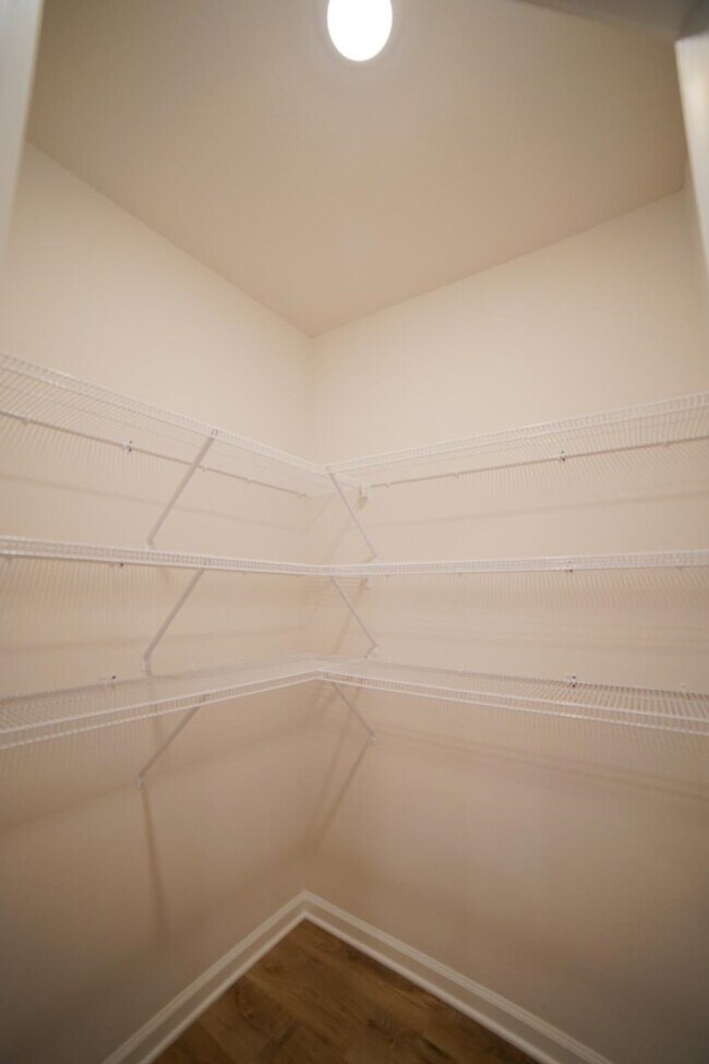 Building Photo - 4053 Brownstone Wy