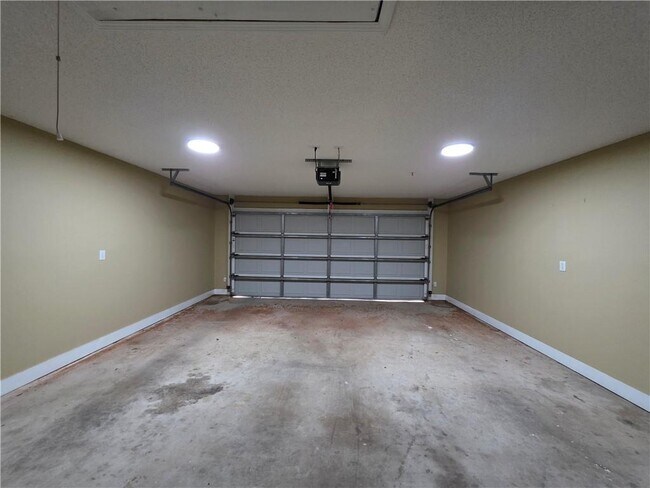 Building Photo - 1983 W Rachael Dr