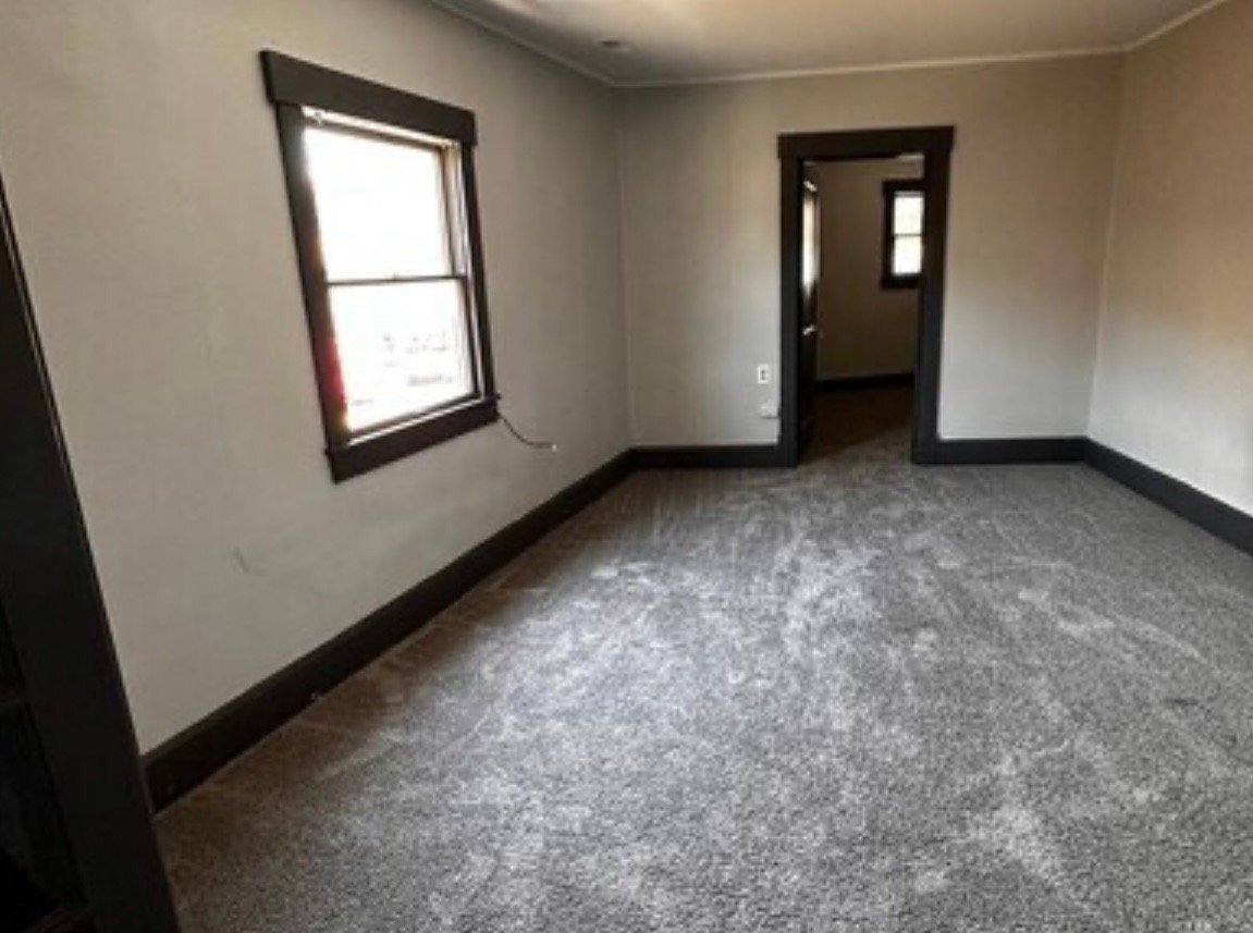 Building Photo - 507 Harmony Ave