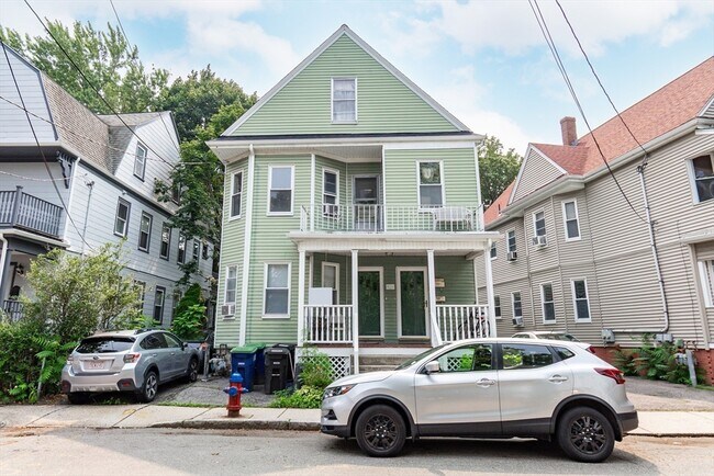 Primary Photo - 24 Aberdeen Rd