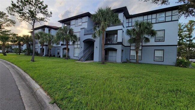 Building Photo - 3702 Palm Desert Ln
