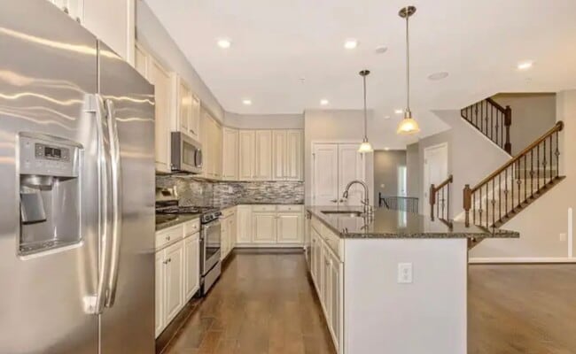 Building Photo - 6214 Margarita Way