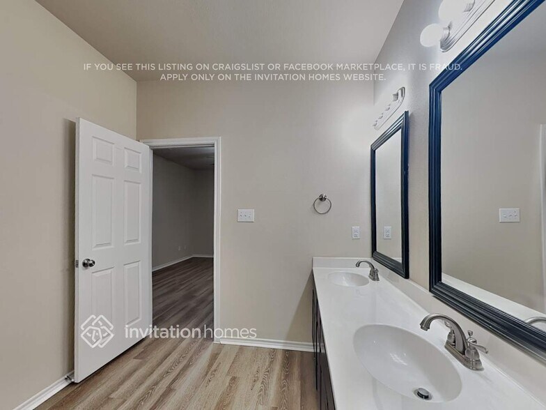 Building Photo - 1849 Wickham Dr