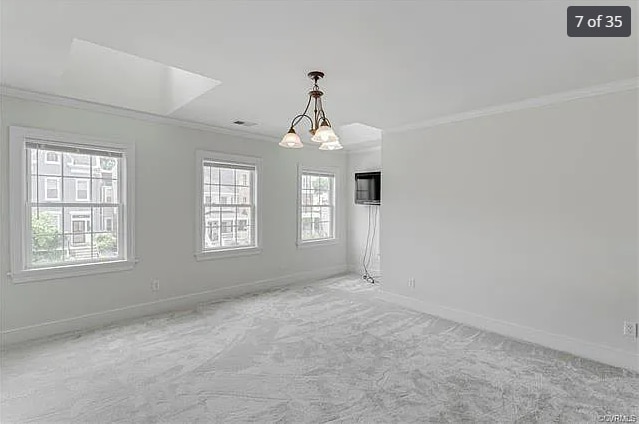 Master Bedroom with skylights - 2610A W Main St