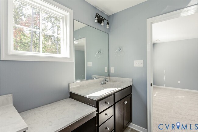 Building Photo - 5617 Benoni Ct