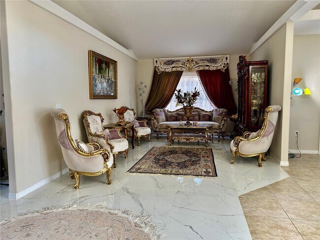 Building Photo - 1947 Fairway Loop