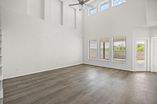 Building Photo - 917 Blue Oak Blvd