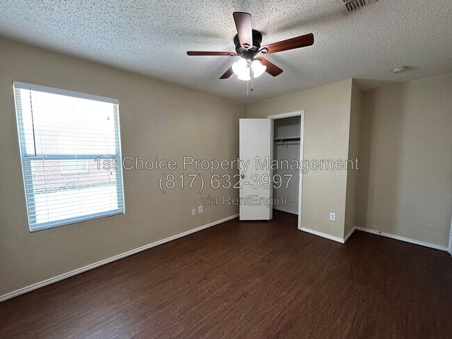 Building Photo - 4888 Parkview Hills Ln