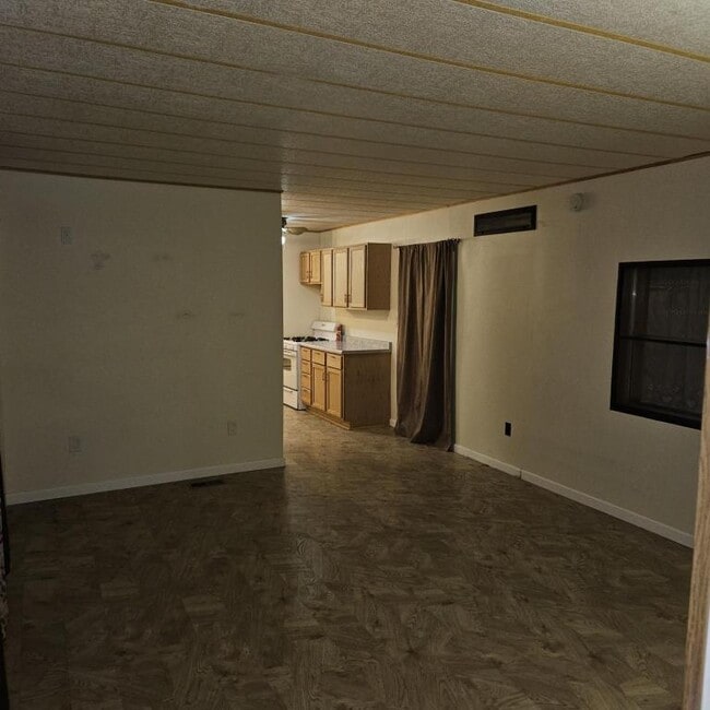 Building Photo - 111 Franklin St