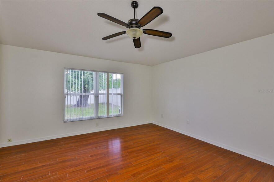 Building Photo - 1611 Bondurant Way