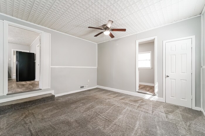 Building Photo - 3151 Shirley Dr