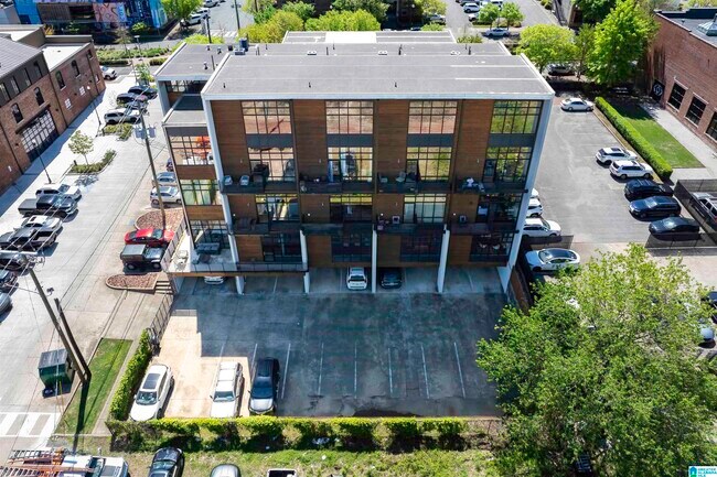 Building Photo - 2226 1st Ave S