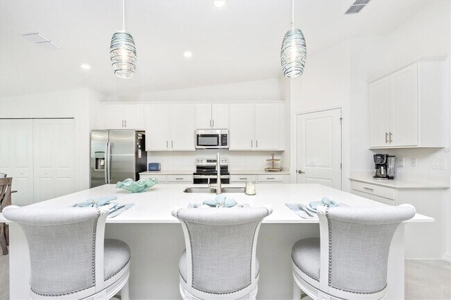 Building Photo - 17470 Opal Sand Dr