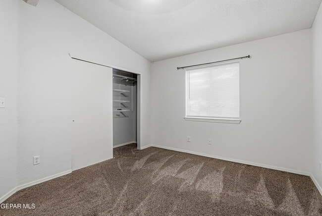 Building Photo - 12483 Tierra Dulce Dr