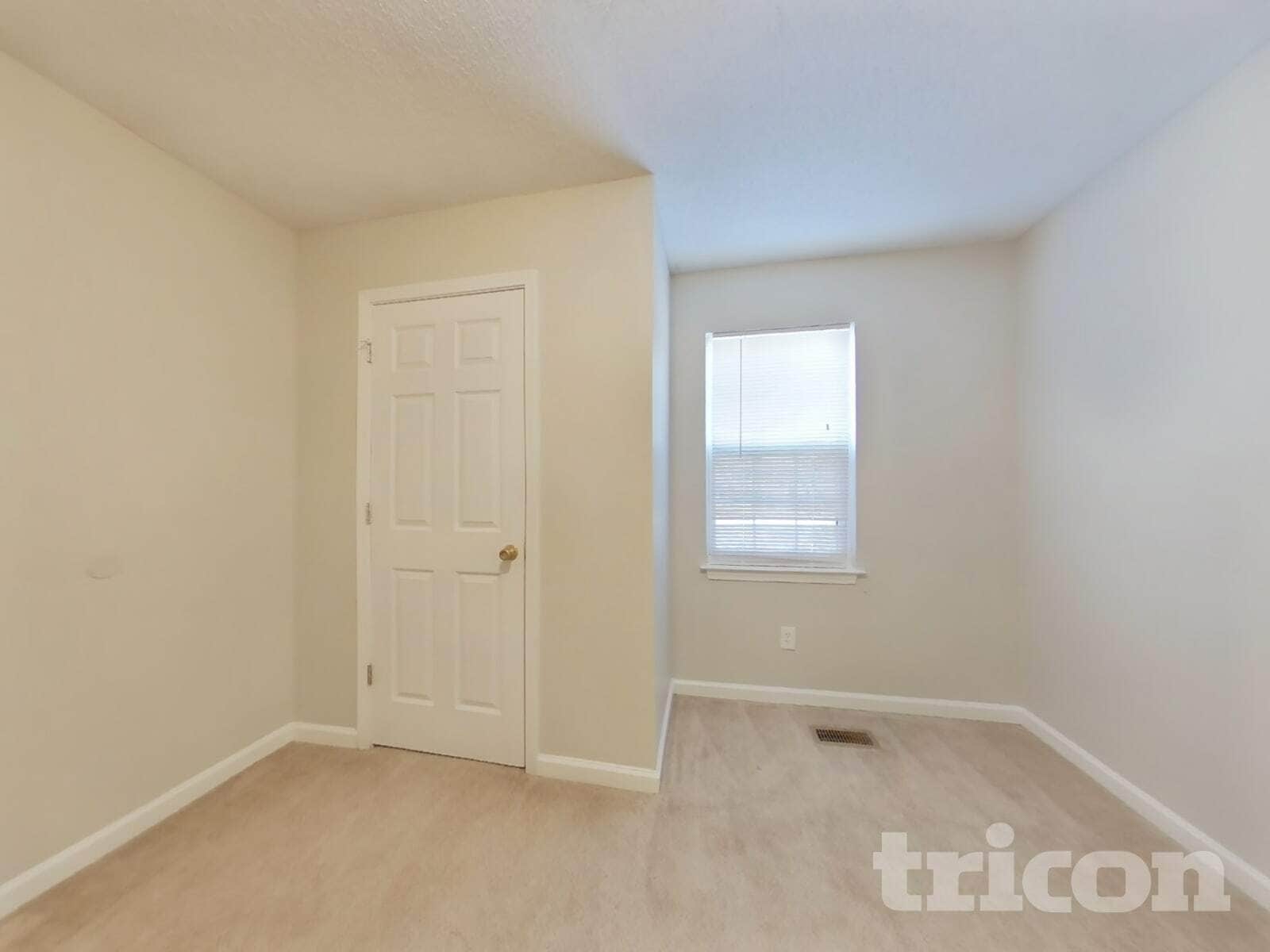 Building Photo - 45 Cedars Glen Way