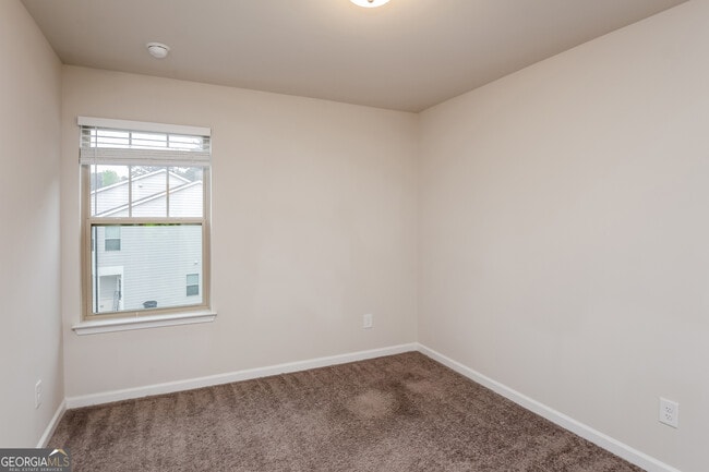 Building Photo - 5110 Glade Park Dr