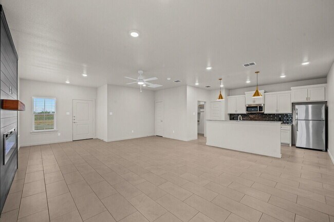 Building Photo - 7036 41st St