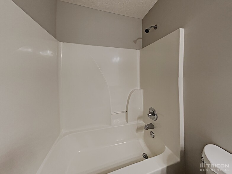 Building Photo - 2343 Foxworth Ct