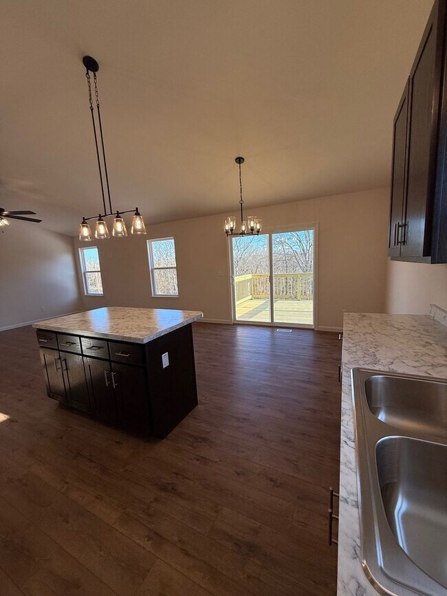 Building Photo - NEW CONSTRUCTION HOME!