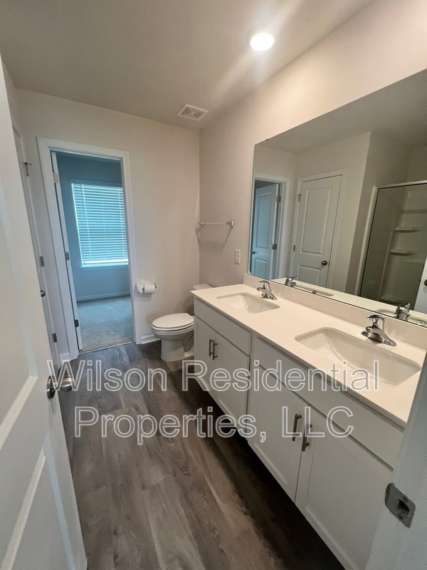 Building Photo - 591 Tochi Ct