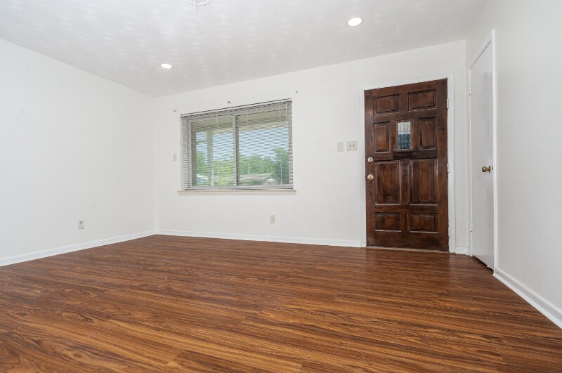 Building Photo - 13809 Janwood Ln