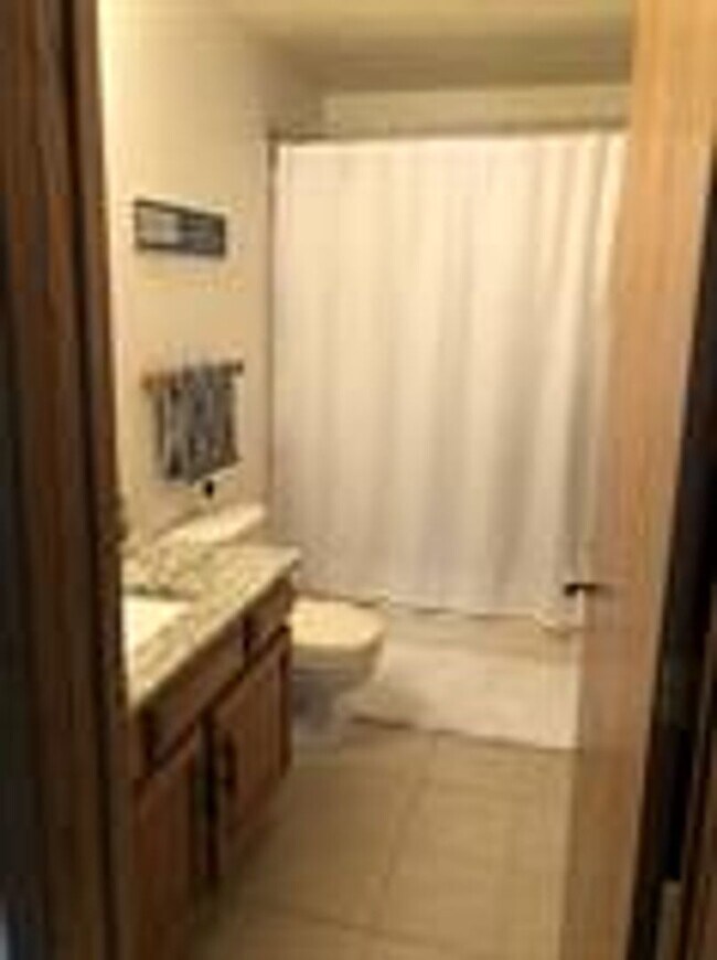 Building Photo - Wildernest 2 Bedroom 2 Bathroom includes all utilities!  Flexible lease terms.