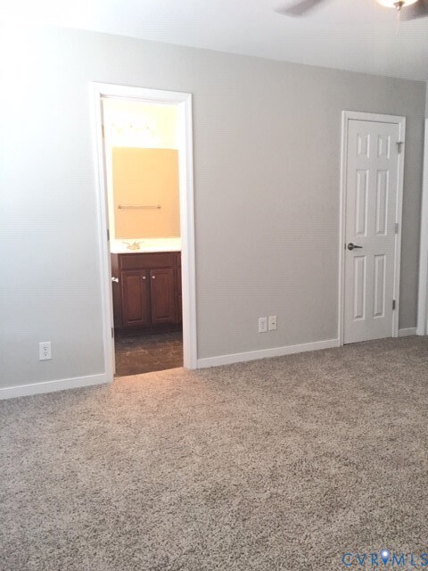 Building Photo - 7474 Pebble Lake Dr