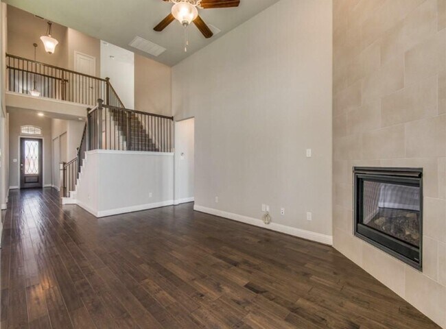 Building Photo - Luxury Home in Estates at Shaddock Park