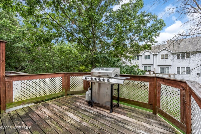 Building Photo - 203 Muskflower Ct