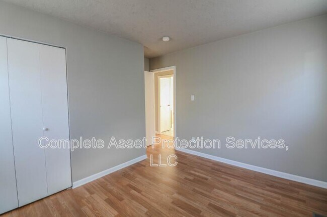 Building Photo - 3315 176th St