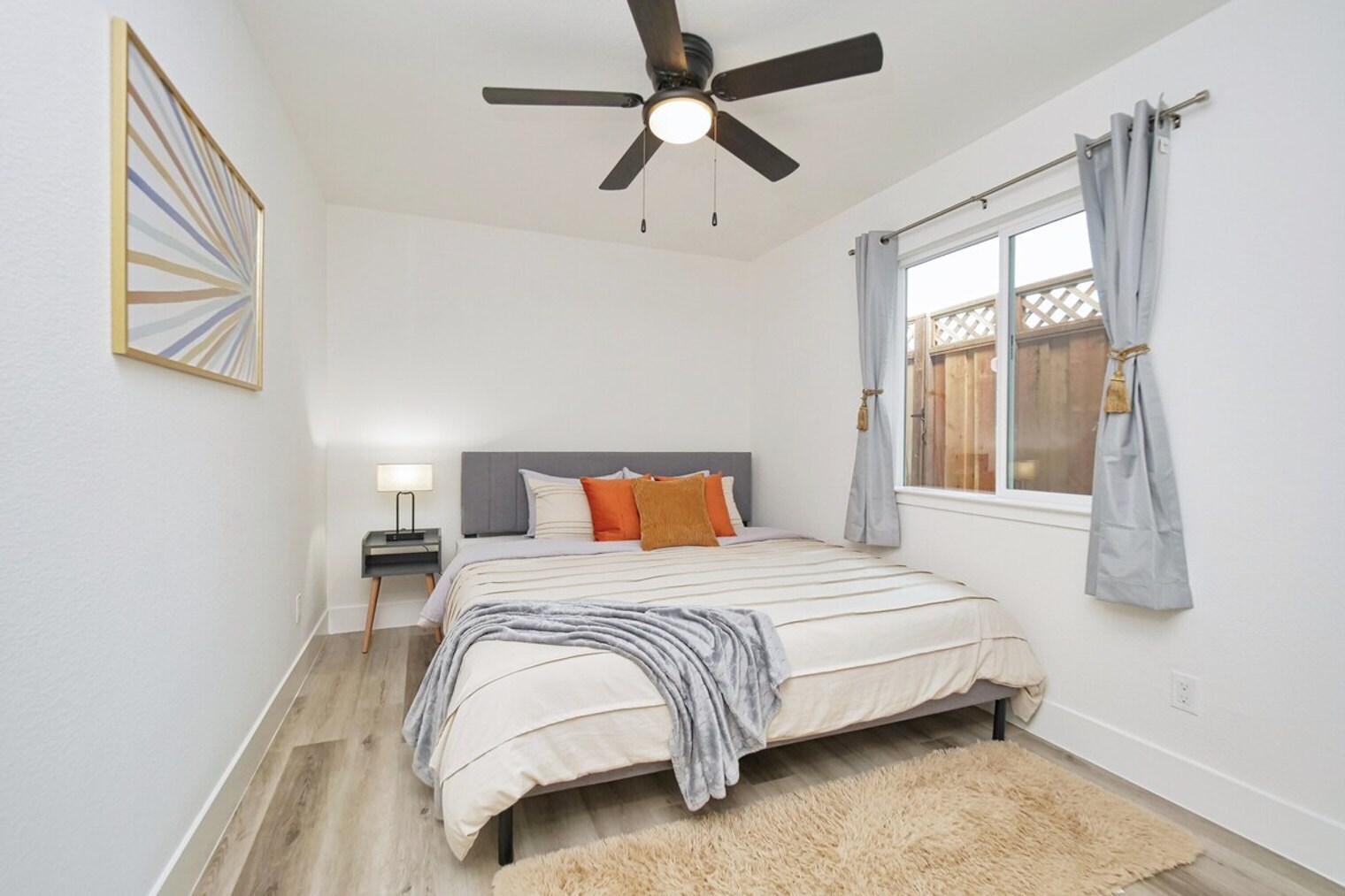 Building Photo - 1364 Sylvia Dr