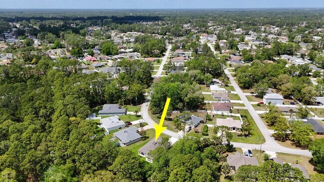 Building Photo - 46 Poplar Dr