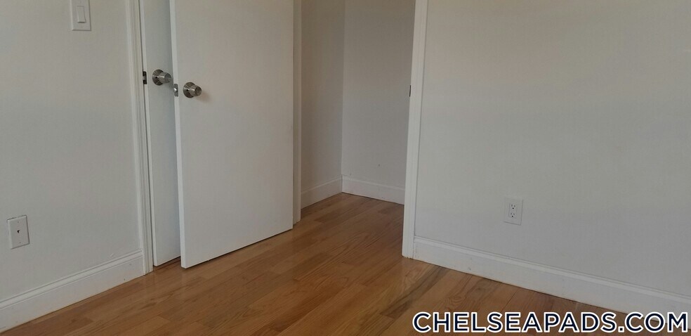 Building Photo - 67 Shawmut St