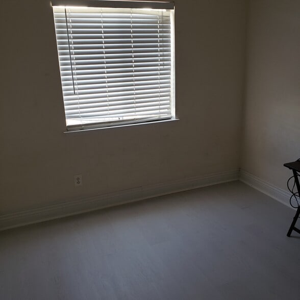 PVT BEDROOM ALSO AVAILABLE - 7106 Pelican St