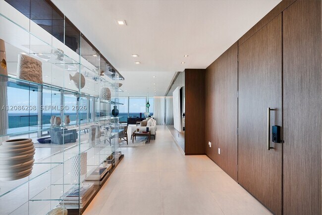 Building Photo - 10203 Collins Ave