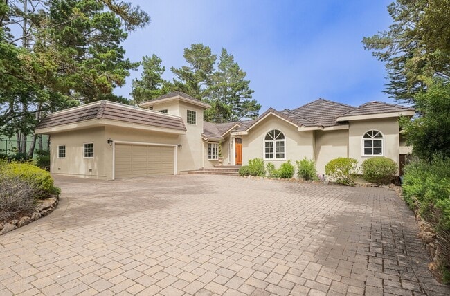Primary Photo - 4055 Sunset Ln
