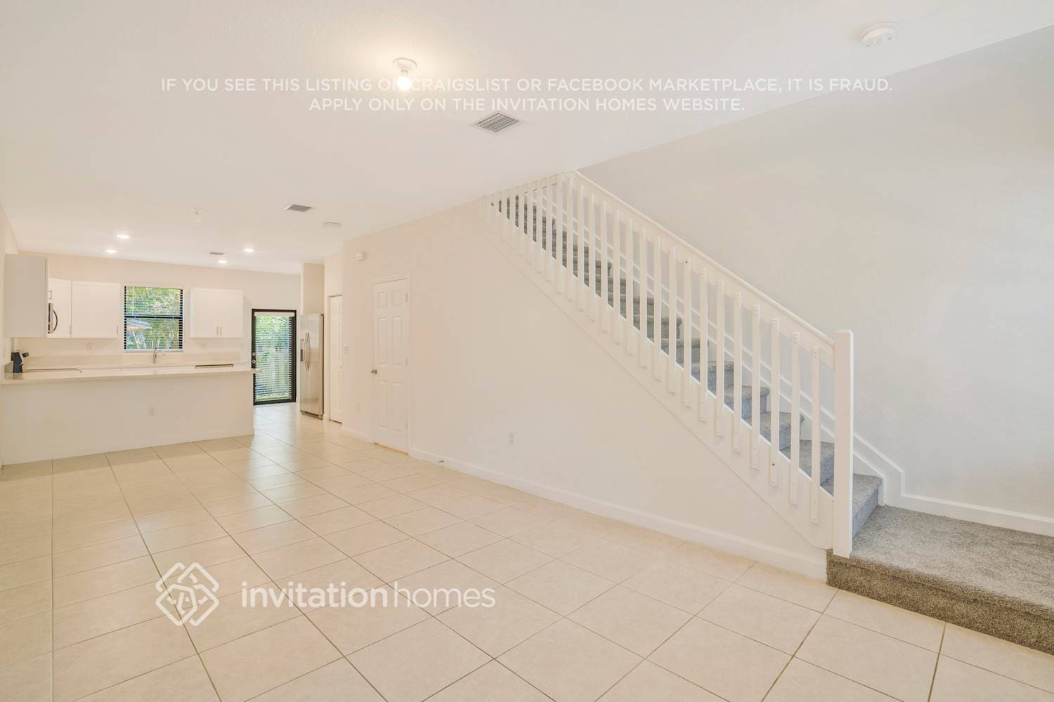 Building Photo - 1636 SW 29th St