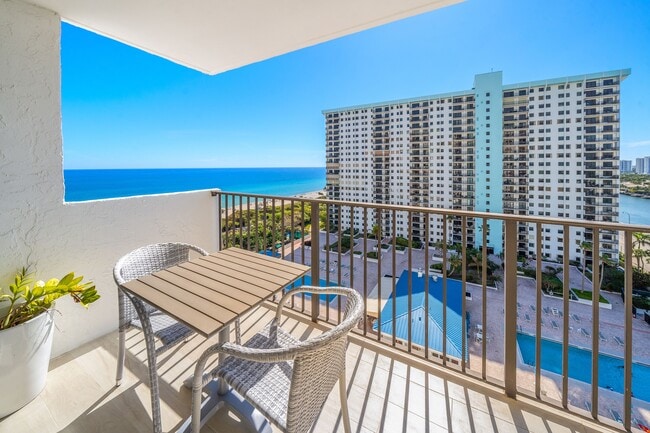 Building Photo - 1201 S Ocean Dr